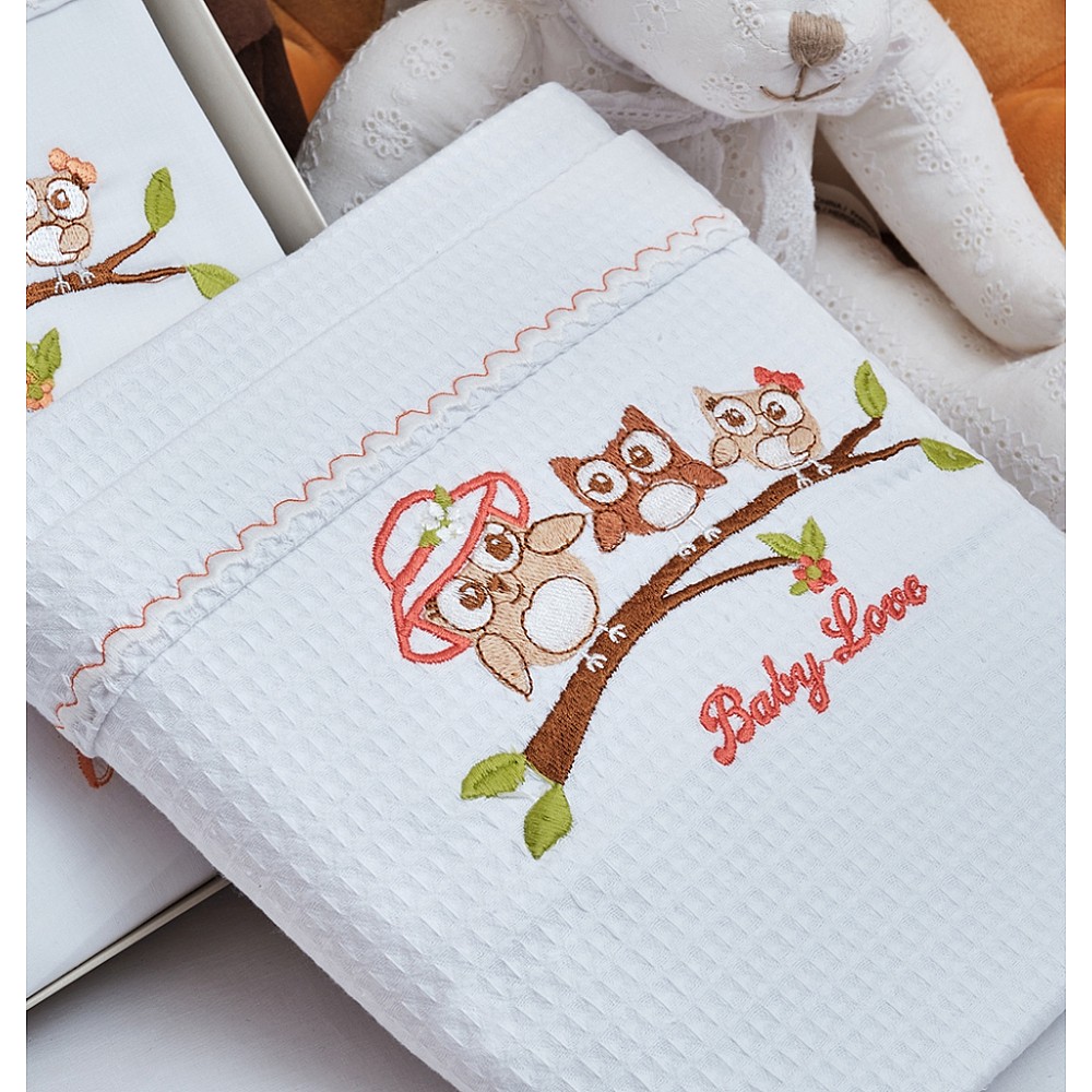Κουβέρτα Πικέ Λευκή με κέντημα Owl Apricot Κουβέρτα Πικέ Λευκή με κέντημα Owl Apricot