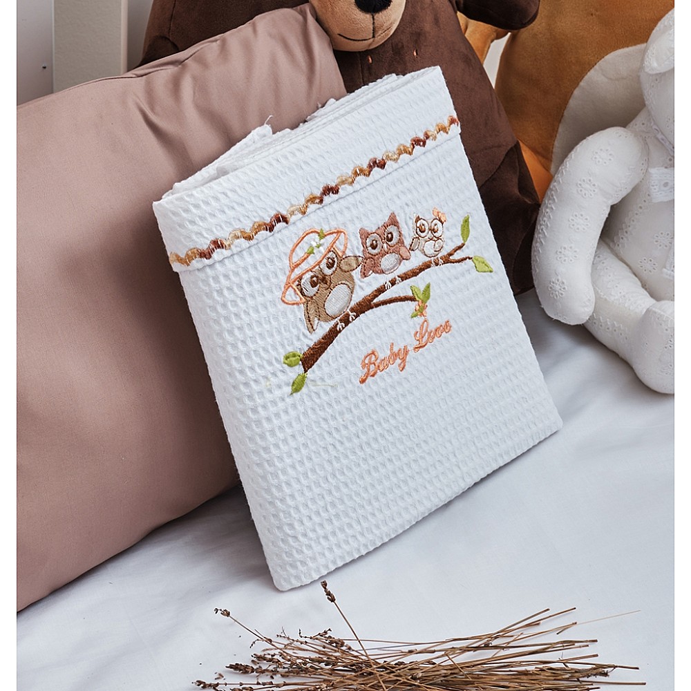 Κουβέρτα Πικέ Λευκή με κέντημα Owl Apricot Κουβέρτα Πικέ Λευκή με κέντημα Owl Apricot