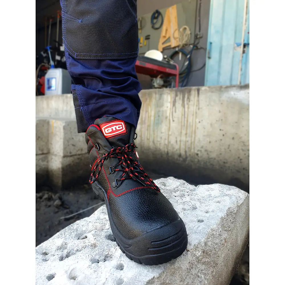 Μποτάκι χωρίς προστασία O2 αδιάβροχο μαύρο Νο.40 BWH101