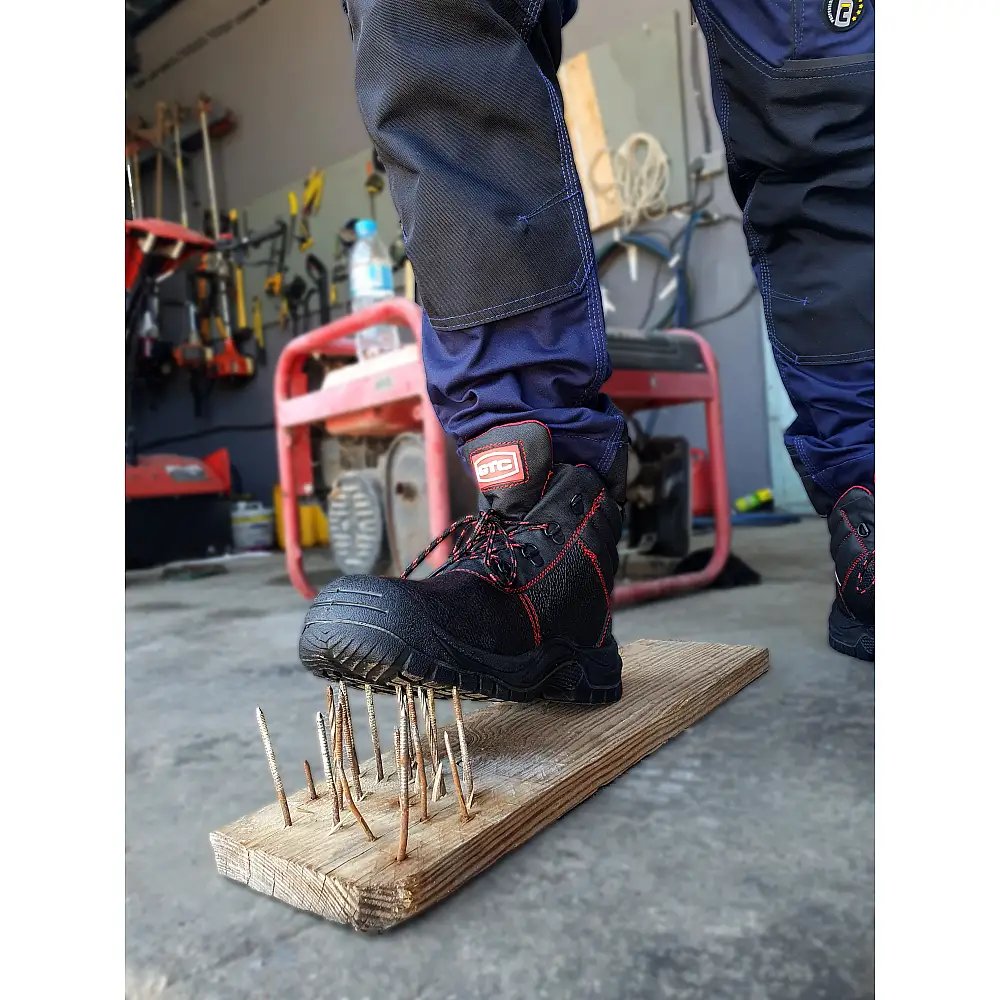 Μποτάκι δερμάτινο S3 αδιάβροχο μαύρο Νο.46 BSH102