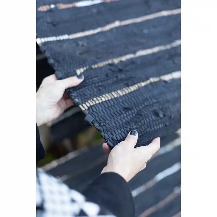 LIBERTA LINES ΧΑΛΑΚΙ 60x90cm ΔΕΡΜΑ ΜΑΥΡΟ ΜΠΕΖ ΛΕΥΚΟ