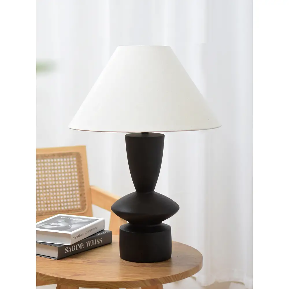 LIBERTA ATIENO ΦΩΤΙΣΤΙΚΟ ΕΠΙΤΡΑΠΕΖΙΟ 41x41x62cm RESIN ΜΑΥΡΟ ΛΙΝΟ ΓΚΡΙ