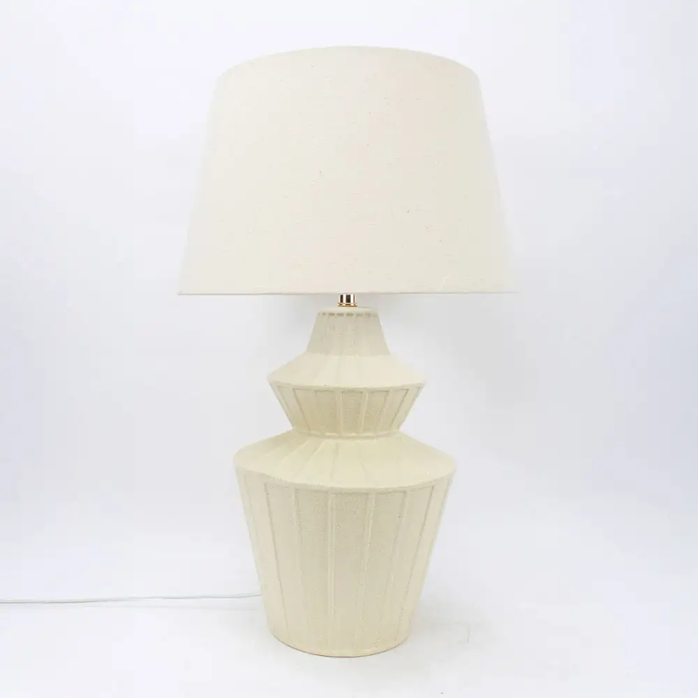 LIBERTA ELYSIA ΦΩΤΙΣΤΙΚΟ ΕΠΙΤΡΑΠΕΖΙΟ 35x35x58cm ΚΕΡΑΜΙΚΟ ΜΠΕΖ ΛΙΝΟ ΜΠΕΖ