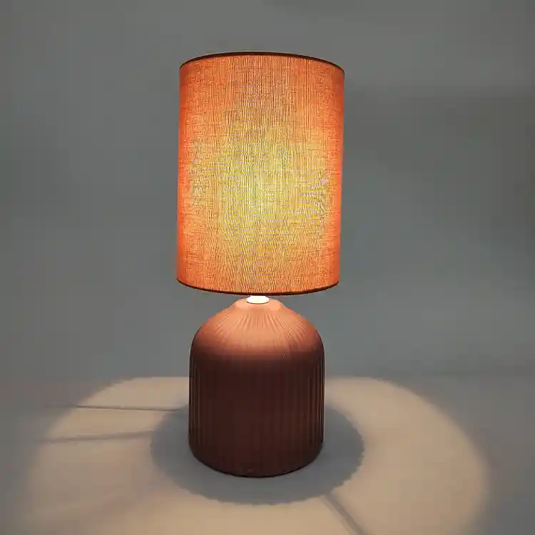 LIBERTA RIVO ΦΩΤΙΣΤΙΚΟ ΕΠΙΤΡΑΠΕΖΙΟ 14x15x31cm ΚΕΡΑΜΙΚΟ ΚΑΦΕ ΣΚΟΥΡΟ ΥΦΑΣΜΑ ΚΑΦΕ ΣΚΟΥΡΟ