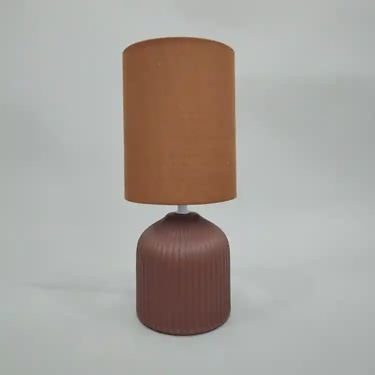 LIBERTA RIVO ΦΩΤΙΣΤΙΚΟ ΕΠΙΤΡΑΠΕΖΙΟ 14x15x31cm ΚΕΡΑΜΙΚΟ ΚΑΦΕ ΣΚΟΥΡΟ ΥΦΑΣΜΑ ΚΑΦΕ ΣΚΟΥΡΟ