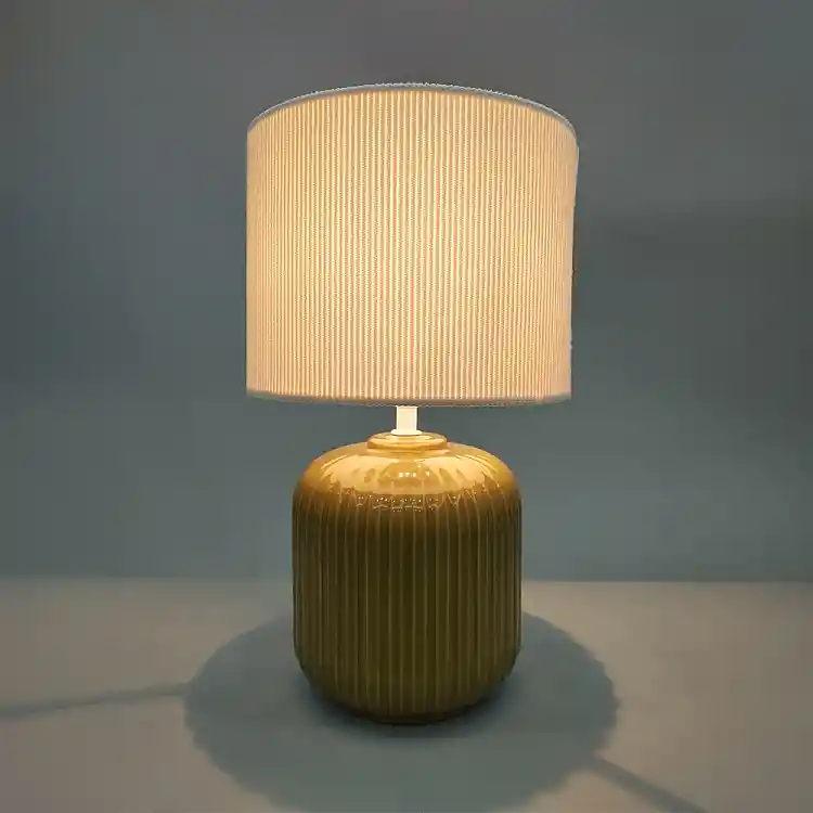 LIBERTA NIM ΦΩΤΙΣΤΙΚΟ ΕΠΙΤΡΑΠΕΖΙΟ 20x20x34cm ΚΕΡΑΜΙΚΟ ΛΑΔΙ ΥΦΑΣΜΑ ΛΕΥΚΟ