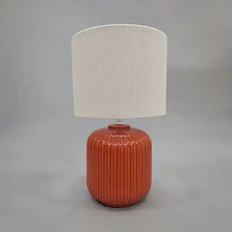 LIBERTA NIM ΦΩΤΙΣΤΙΚΟ ΕΠΙΤΡΑΠΕΖΙΟ 20x20x34cm ΚΕΡΑΜΙΚΟ ΚΟΚΚΙΝΟ ΥΦΑΣΜΑ ΛΕΥΚΟ