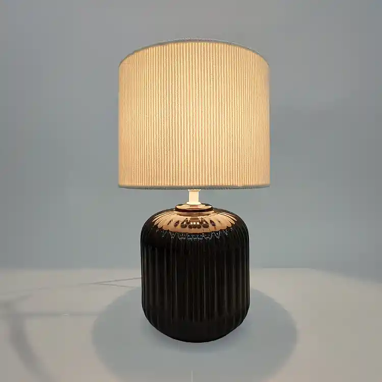 LIBERTA NIM ΦΩΤΙΣΤΙΚΟ ΕΠΙΤΡΑΠΕΖΙΟ 20x20x34cm ΚΕΡΑΜΙΚΟ ΜΑΥΡΟ ΥΦΑΣΜΑ ΛΕΥΚΟ