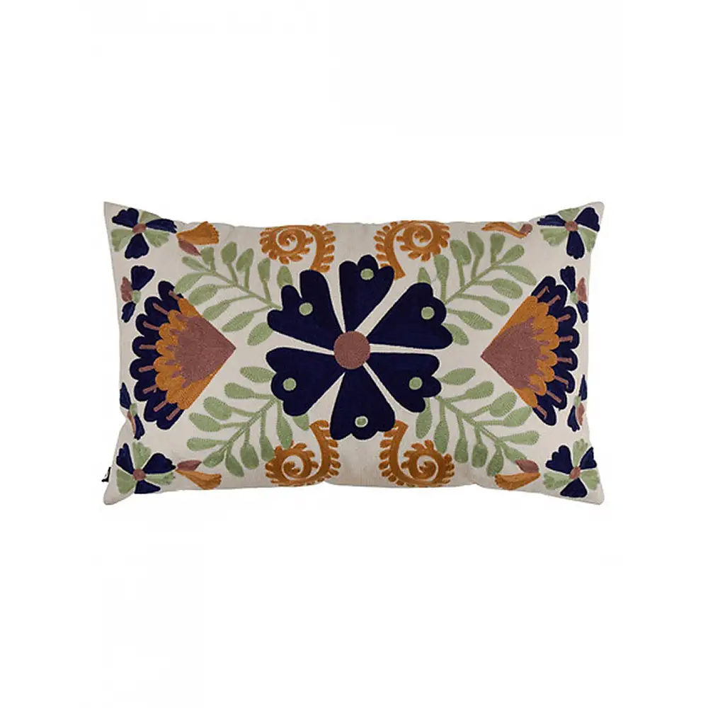 Μαξιλάρι κεντητά λουλούδια 30x50cm