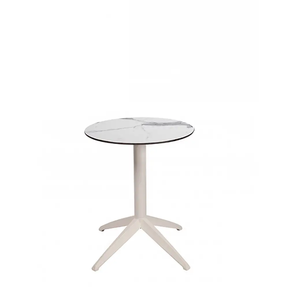 Quatro/R Base White*