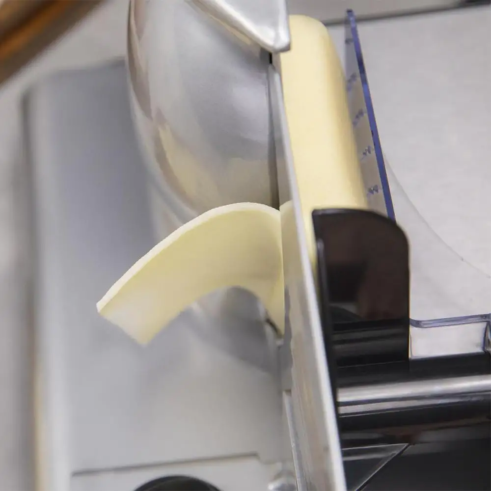 Cecotec Μηχανή Κοπής Αλλαντικών - Τυριών Rock'nCut 180 W με Δίσκο 190 mm και Ρυθμιζόμενη Ακρίβεια 0-15 mm CEC-02499