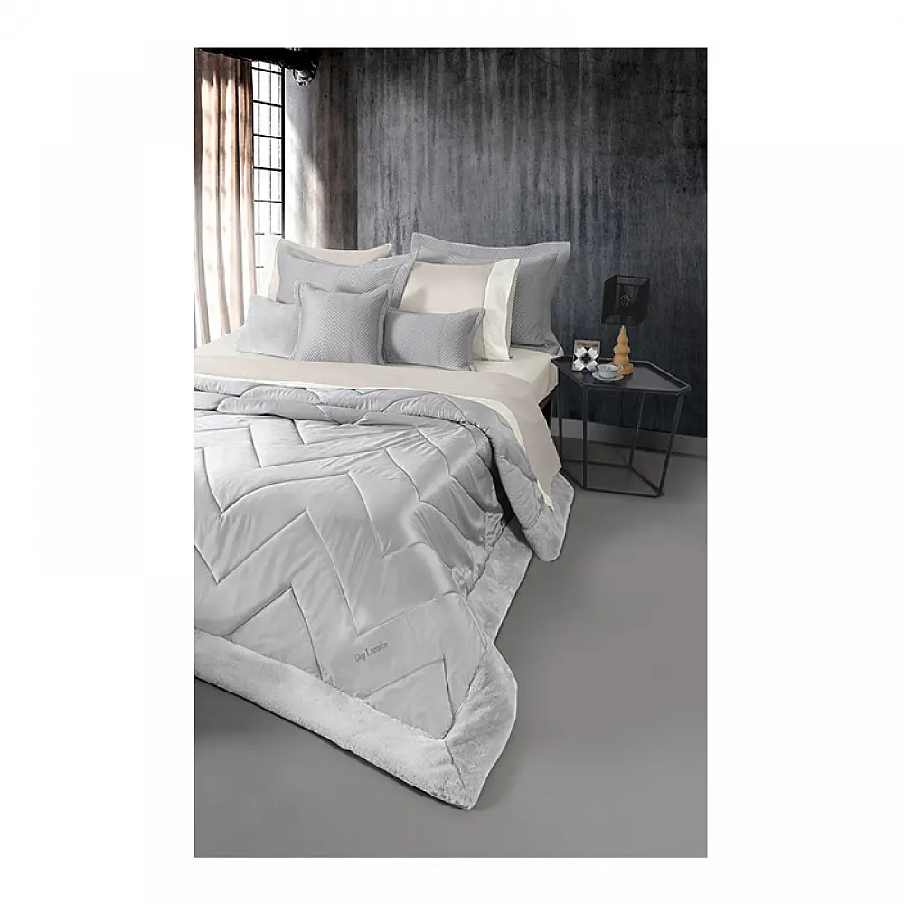 Σετ Πάπλωμα Υπέρδιπλο 240 x 250 cm με 2 Μαξιλαροθήκες New Chevron Silver Guy Laroche 1111086221055