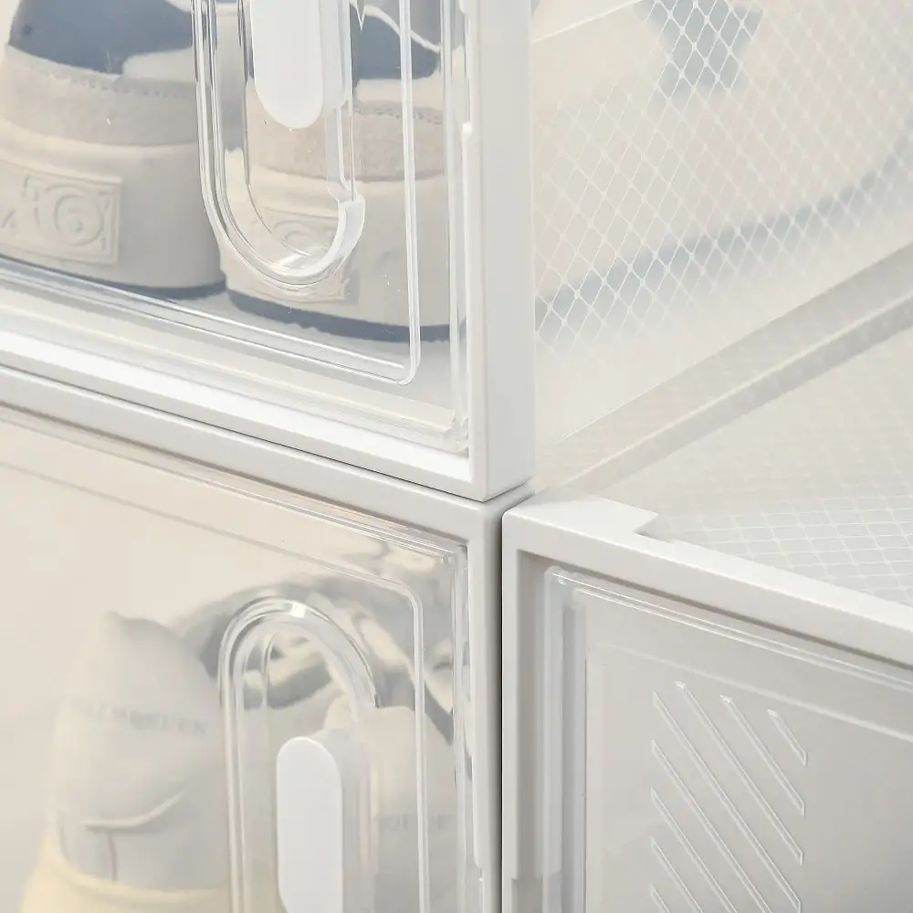 Αρθρωτό ντουλάπι παπουτσιών HOMCOM που εξοικονομεί χώρο, 18 κύβοι 28x36x21 cm σε πλαστικό PP, λευκό 850-174V01