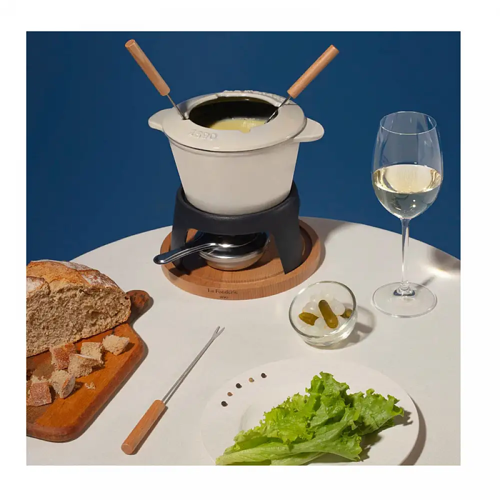 Συσκευή για Φοντύ με 4 Πιρούνια 1.2 Lt La Fonderie 1890 MONTJOLY