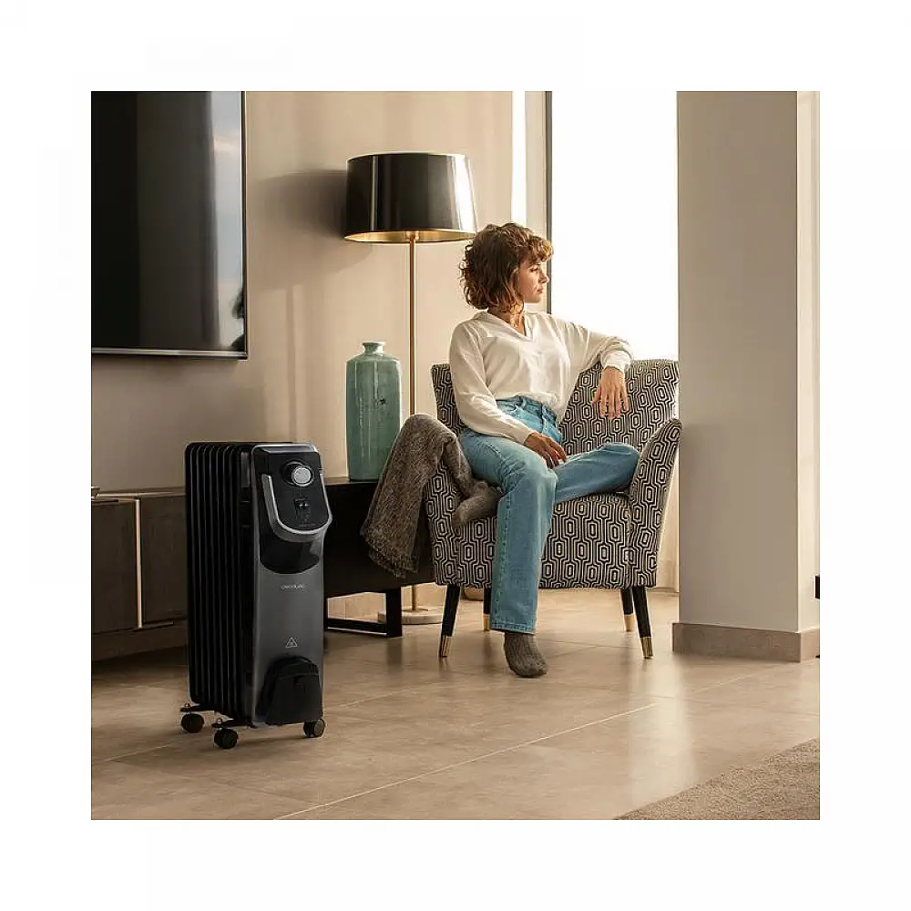 Καλοριφέρ Λαδιού 2000 W Χρώματος Μαύρο Cecotec Ready Warm 9000 Space 360° CEC-05889