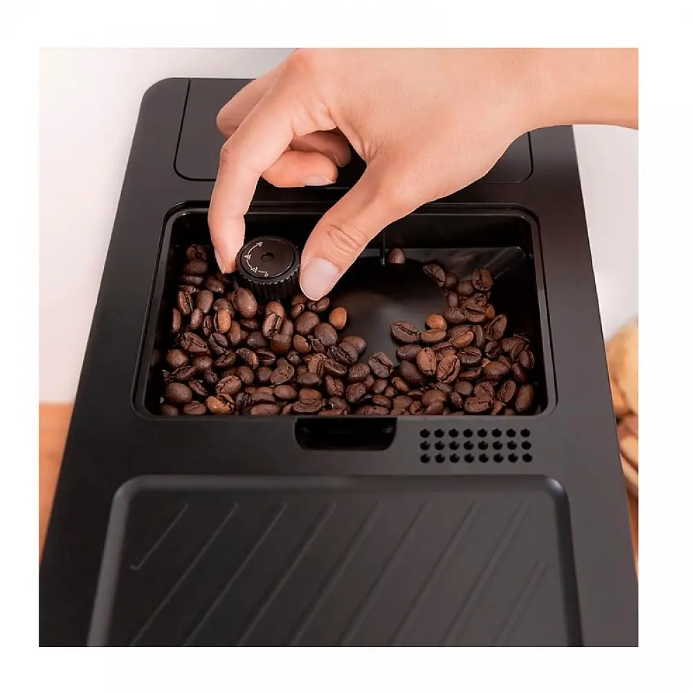Υπεραυτόματη Καφετιέρα Espresso Cremmaet Compact Steam 19 Bar με Μύλο Άλεσης Καφέ Cecotec CEC-01637