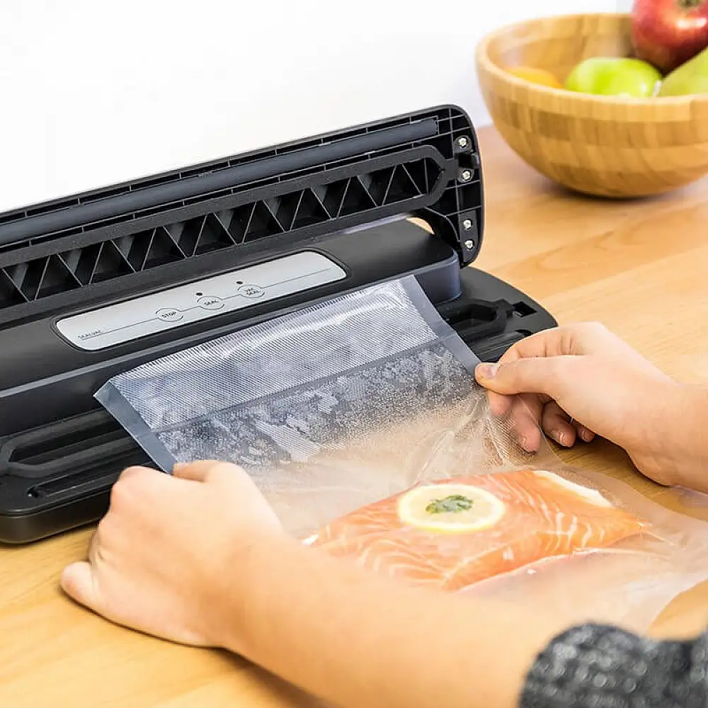 Σακούλες για Αεροστεγές Σφράγισμα Τροφίμων 20 x 600 cm 2 Ρολά Cecotec CEC-04071