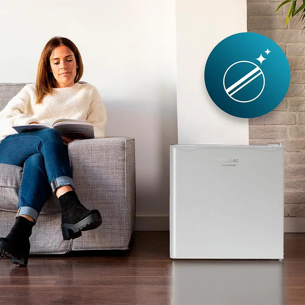 CECOTEC  Μίνι Ψυγείο GrandCooler 20000 SilentCompress Λευκό, 46 Λίτρα, Εσωτερική Κατάψυξη, 48,7x48 εκ., Αναστρέψιμη Πόρτα, Ενεργειακή Κλάση E  CEC-00149