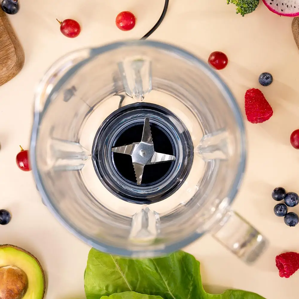 CECOTEC  Μπλέντερ Retro Power Black Titanium RetroBeige με Ισχύ 1200W, Μαχαίρι 4 Λεπίδων με Επίστρωση Μαύρου Τιτανίου και Κανάτα 1,5L  CEC-03885