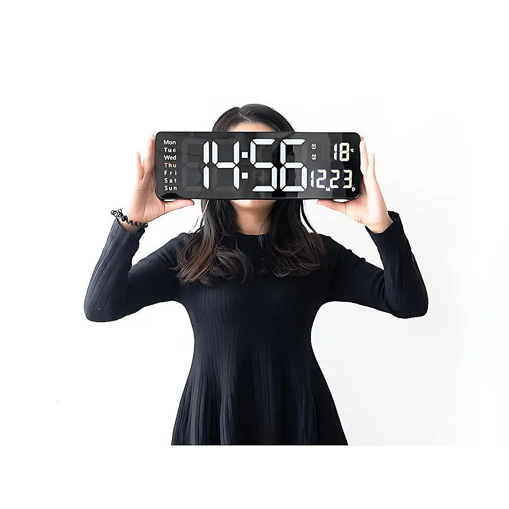 Ψηφιακό Ηλεκτρονικό LED Ρολόι Τοίχου με Θερμοκρασία, Ημερομηνία & Χειριστήριο 13 x 39 x 3cm 5907451370636 Verk Group