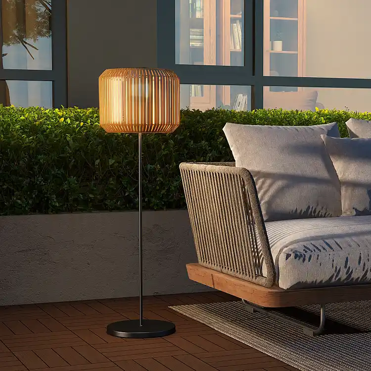 Outsunny Ηλιακός Λαμπτήρας Κήπου με Φωτισμό LED, από Ατσάλι και PE Rattan, Ø34x130 cm, Κίτρινο 867-152V00YL