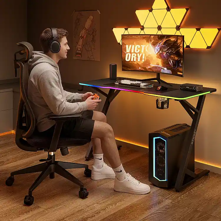 SENSE7 Gaming Γραφείο VOLT RGB, Μαύρο, 120x60cm