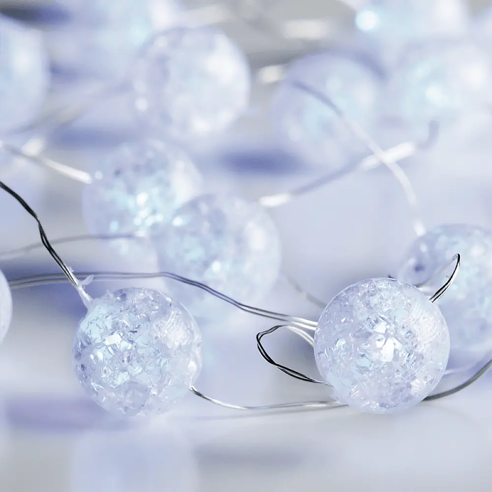 BALL Σχέδιο 20 LED ΛΑΜΠΑΚΙΑ ΣΕ ΣΕΙΡΑ ΨΥΧΡΟ ΛΕΥΚΟ ΑΣΗΜΙ ΚΑΛΩΔΙΟ ΧΑΛΚΟΥ & ΜΠΑΤΑΡΙΕΣ 2xAA IP20 2m+10cm 1.2W